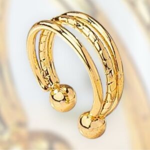 Elegant Gold-Tone Women's lip cuff